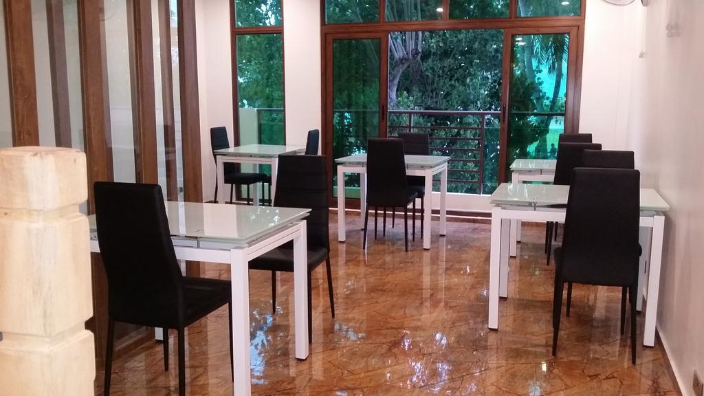 Seashore Beach Inn Maafushi Buitenkant foto